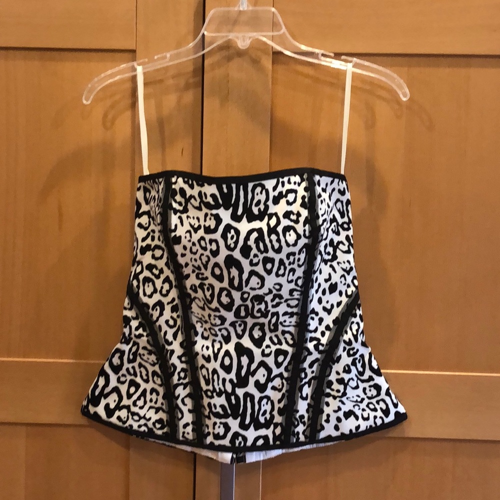 White House | Black Market Bustier—NWT